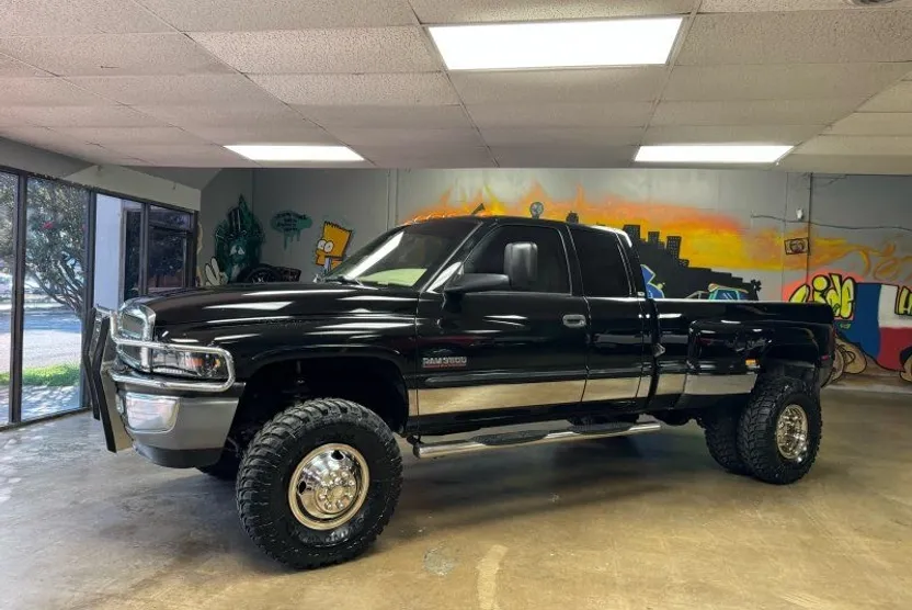 1999 Dodge Ram 3500 photo 1