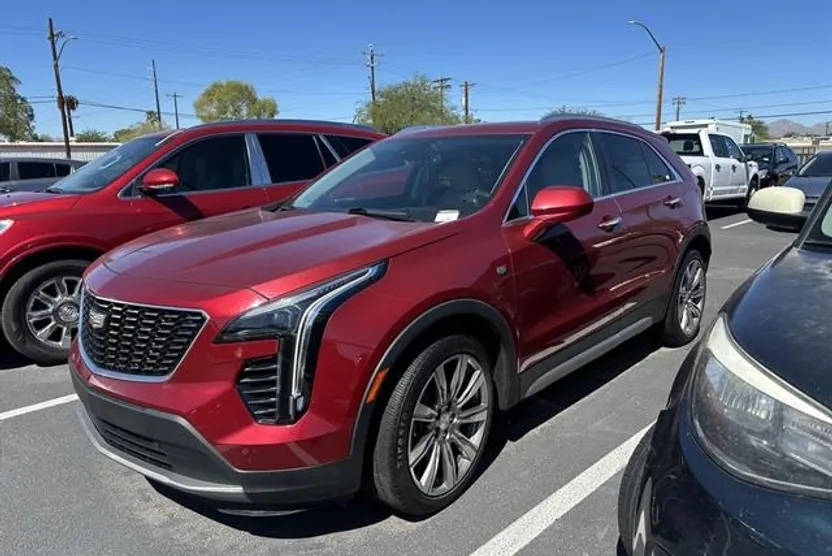 2019 Cadillac XT4 Premium Luxury photo 1