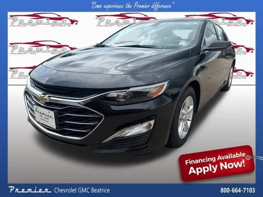 2022 Chevrolet Malibu LS photo 1