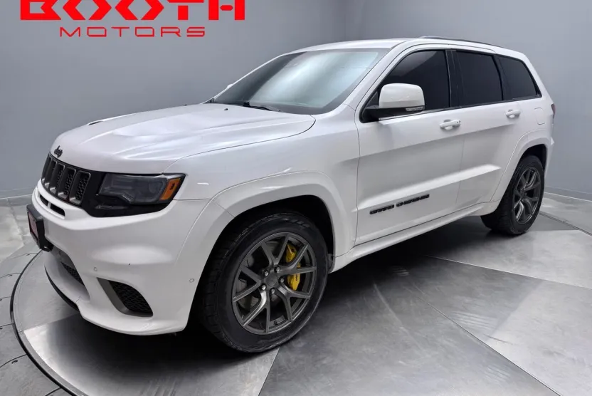 2020 Jeep Grand Cherokee Trackhawk photo 1