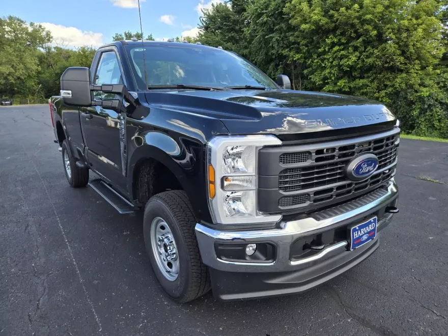 2026 Ford F-250 XL photo 1