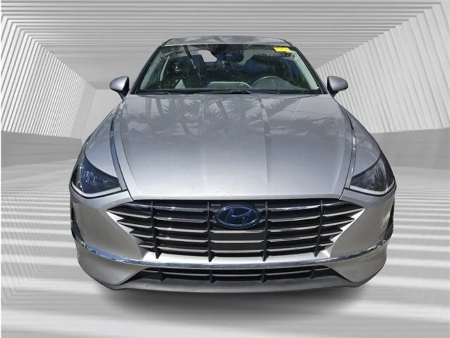 2020 Hyundai Sonata SE photo 1