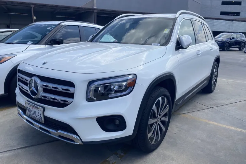 2022 Mercedes Benz GLB 250 photo 1