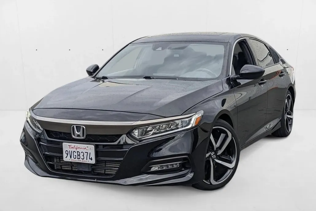 2019 Honda Accord Sport 2.0T photo 1