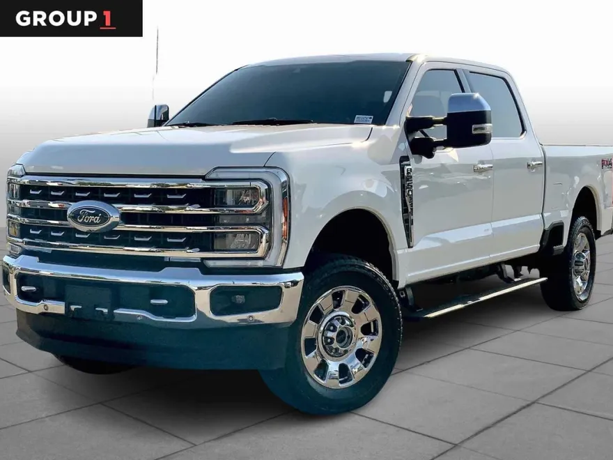 2024 Ford F-250 Lariat photo 1