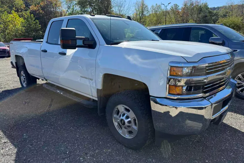 2017 Chevrolet Silverado 2500HD Work Truck photo 1