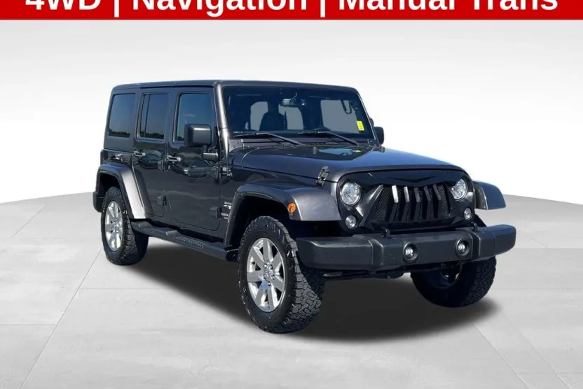 2017 Jeep Wrangler Unlimited Sahara photo 1