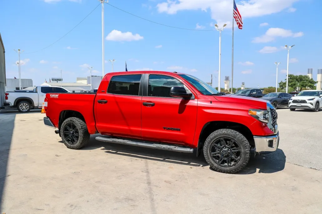 2019 Toyota Tundra SR5 Grade photo 1