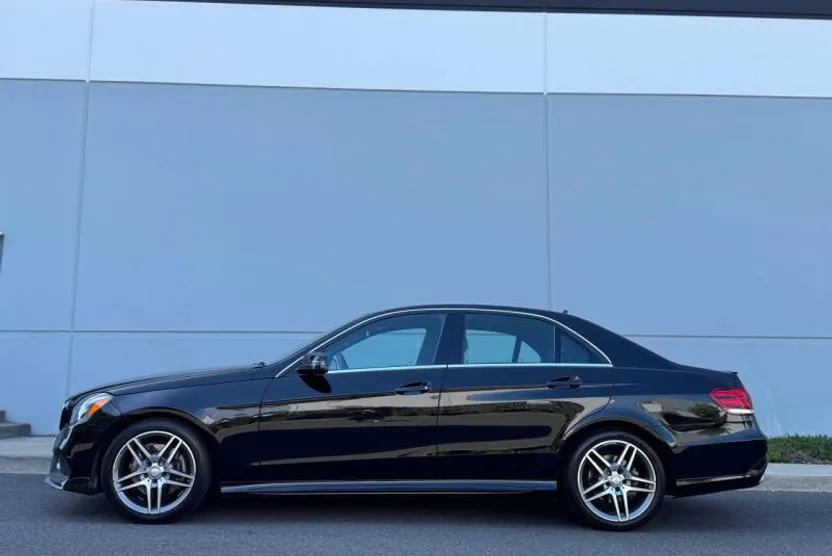 2016 Mercedes Benz E 350 photo 1