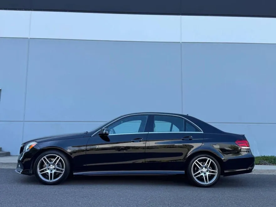 2016 Mercedes Benz E 350 photo 1