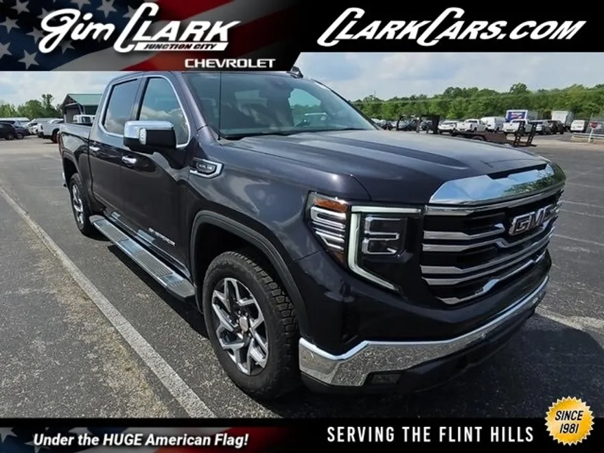 2024 Gmc Sierra SLT photo 1