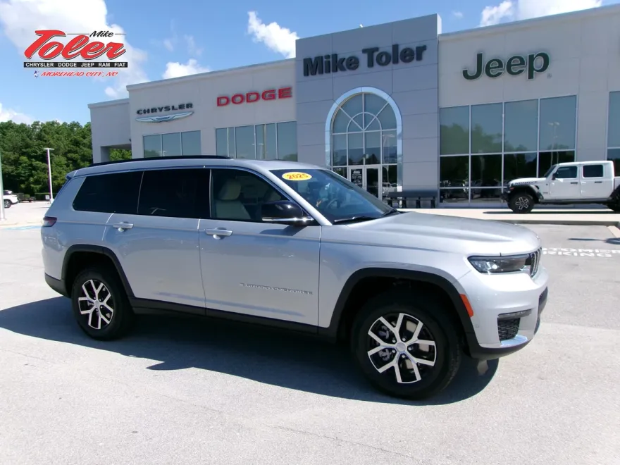 2025 Jeep Grand Cherokee Limited photo 1