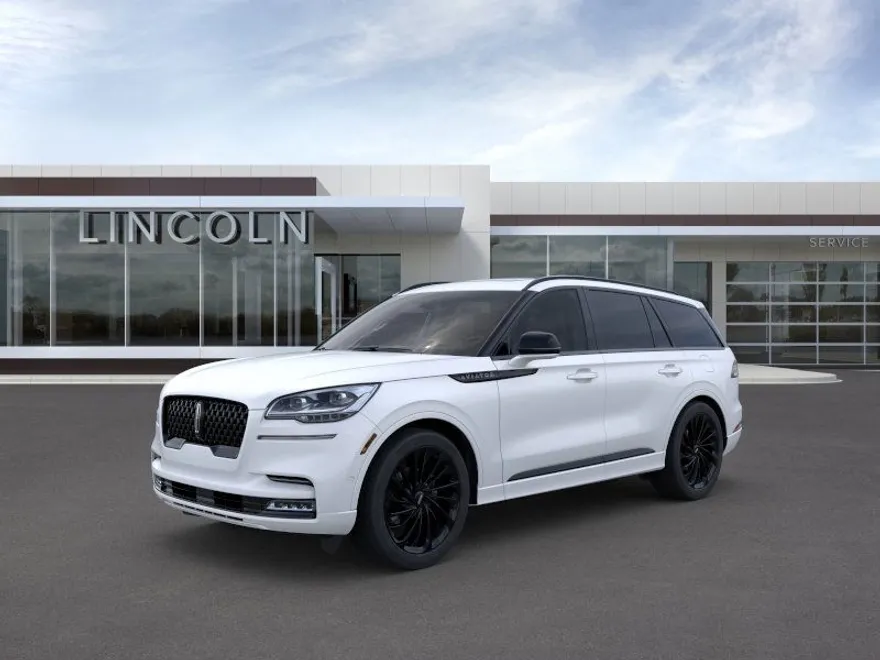 2024 Lincoln Aviator Black Label photo 1