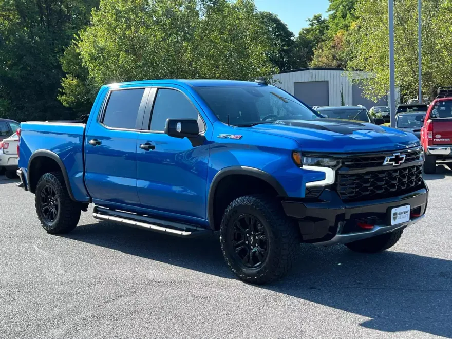 2023 Chevrolet Silverado 1500 ZR2 photo 1