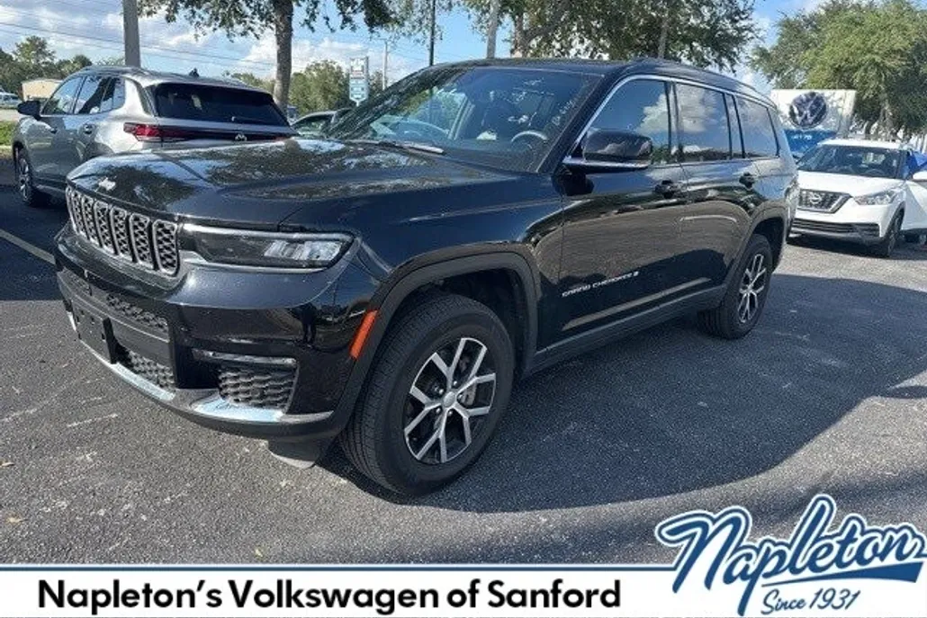 2024 Jeep Grand Cherokee Limited photo 1