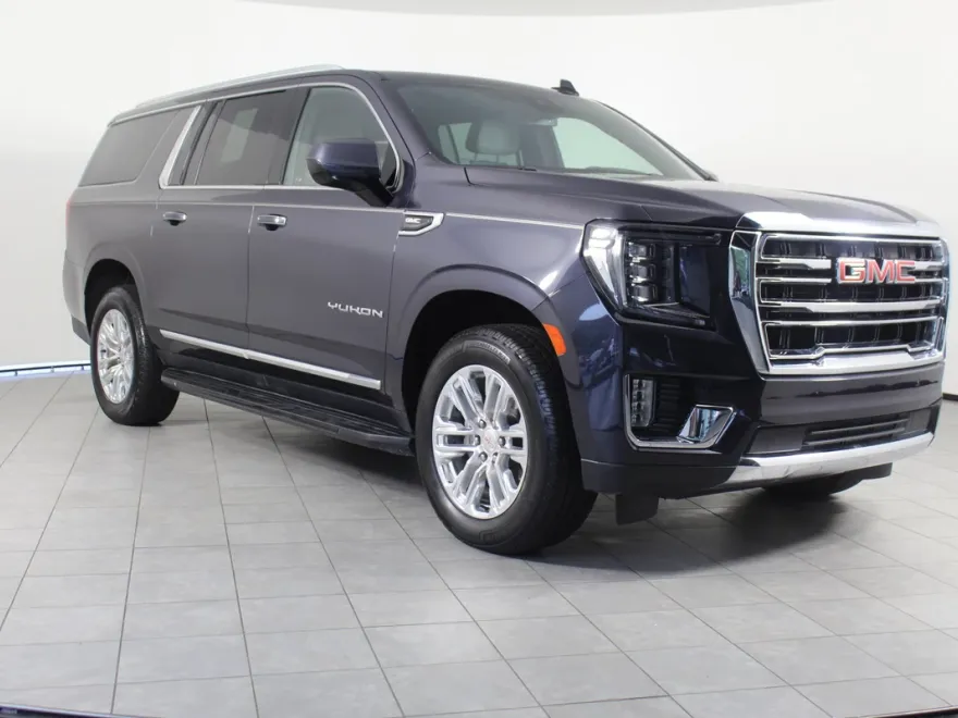 2023 Gmc Yukon XL SLT photo 1