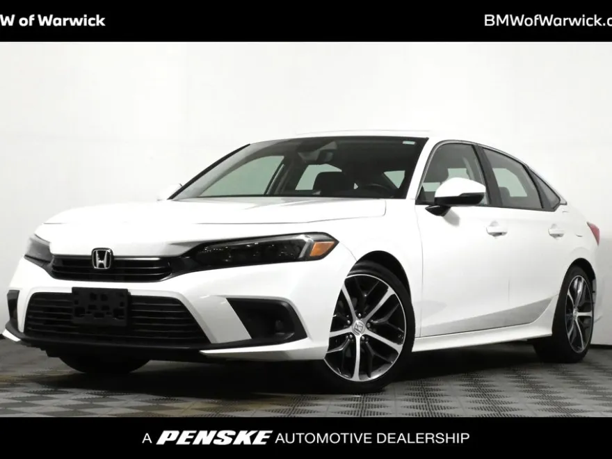 2024 Honda Civic Touring photo 1