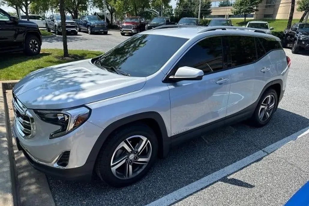 2020 Gmc Terrain SLT photo 1