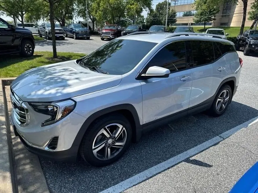 2020 Gmc Terrain SLT photo 1