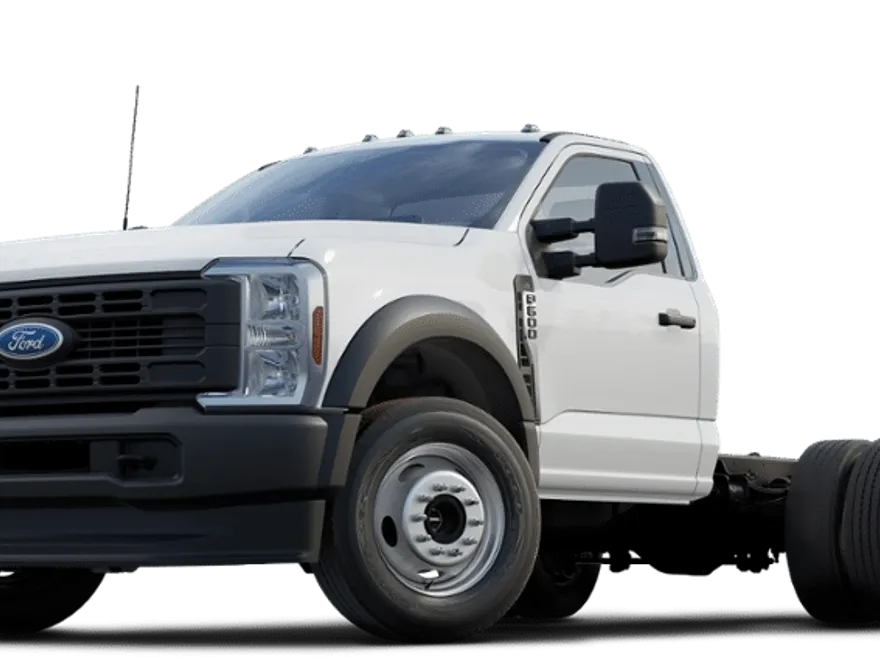 2025 Ford F-600 photo 1