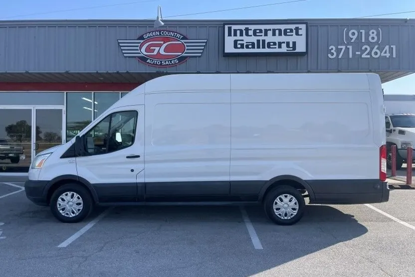 2015 Ford Transit photo 1