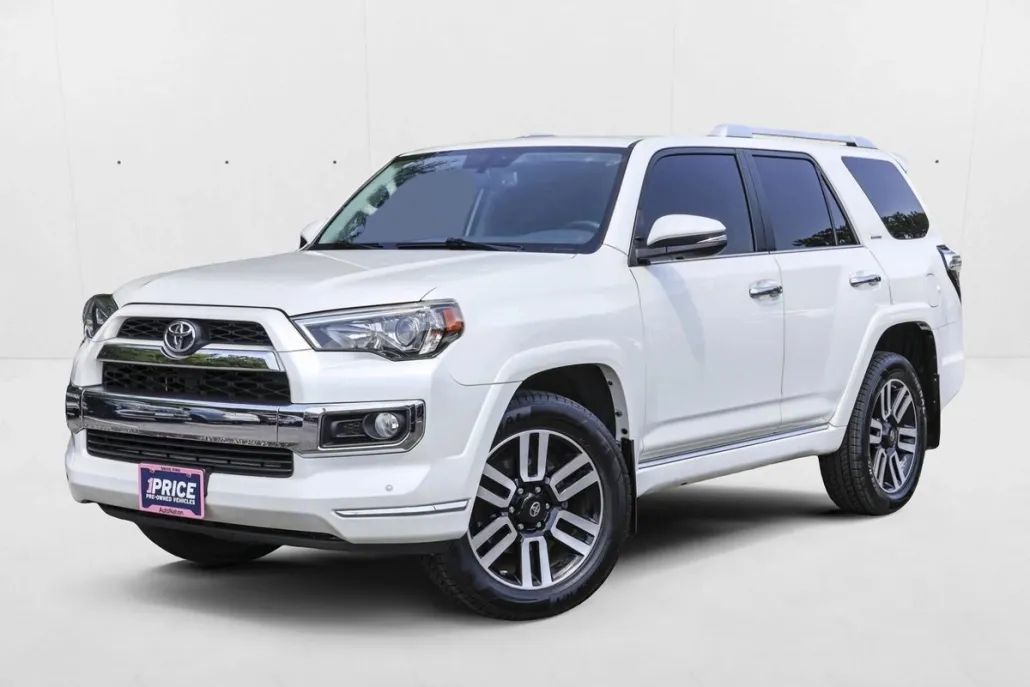 2019 Toyota 4Runner Limited photo 1