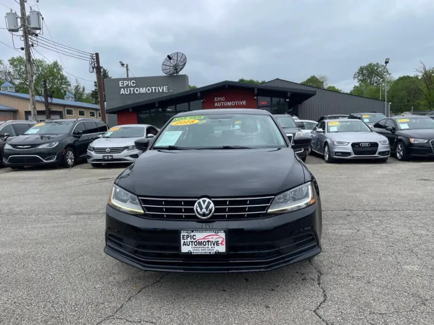 2018 Volkswagen Jetta S photo 1