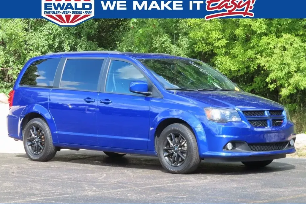 2019 Dodge Grand Caravan GT photo 1