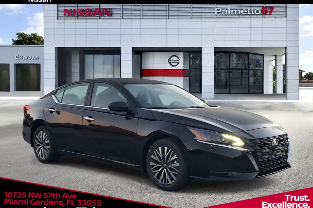 2025 Nissan Altima SV photo 1