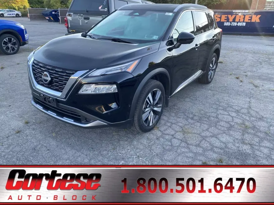 2023 Nissan Rogue SL photo 1