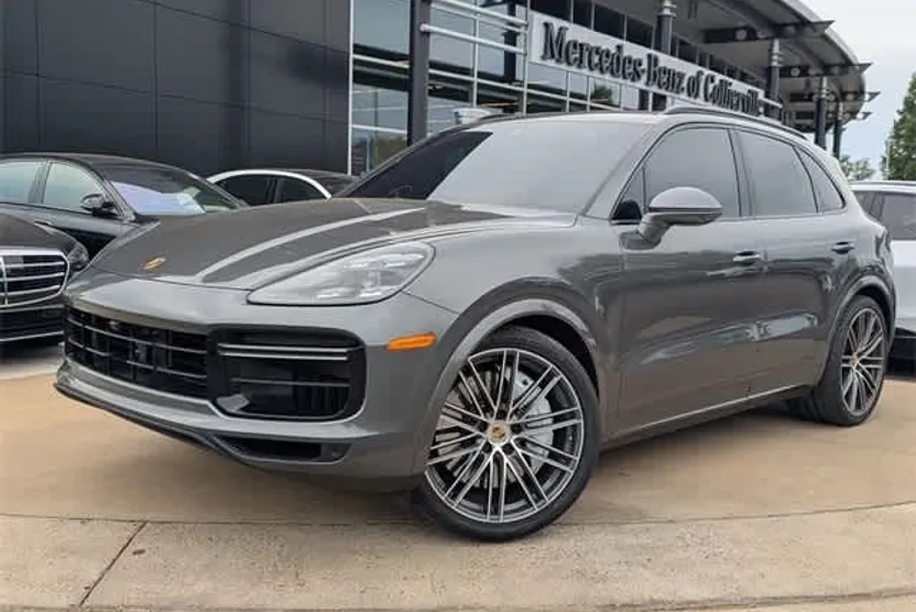 2021 Porsche Cayenne Turbo photo 1