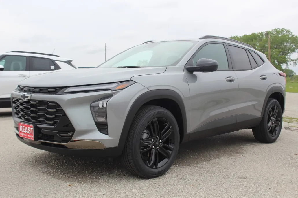 2025 Chevrolet Trax ACTIV photo 1