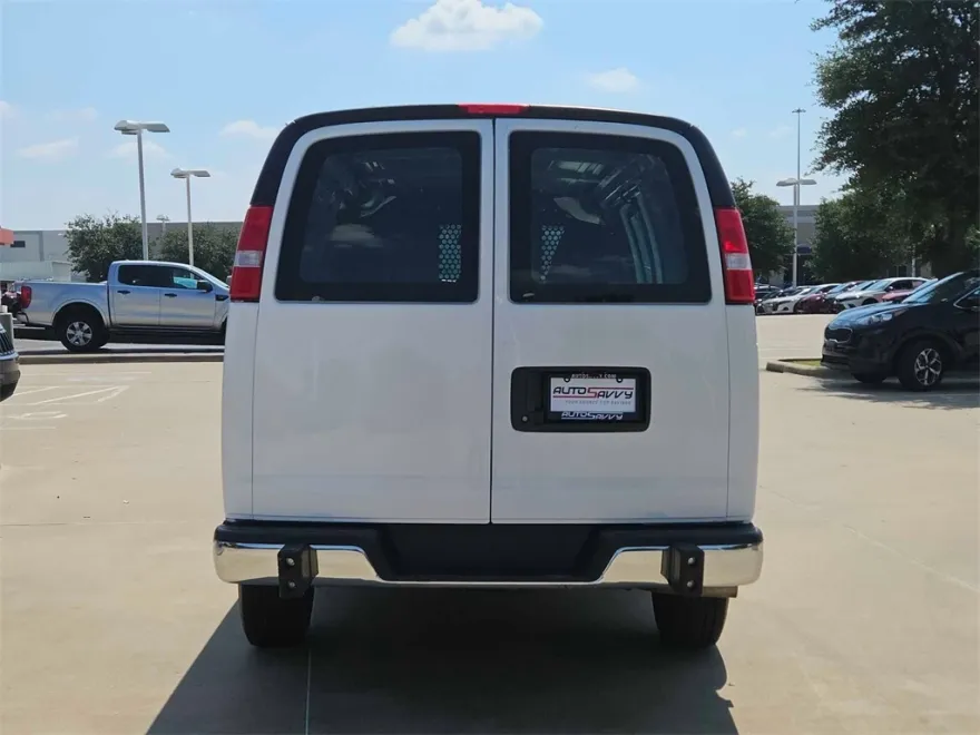 2023 Chevrolet Express 2500 Work Van photo 1