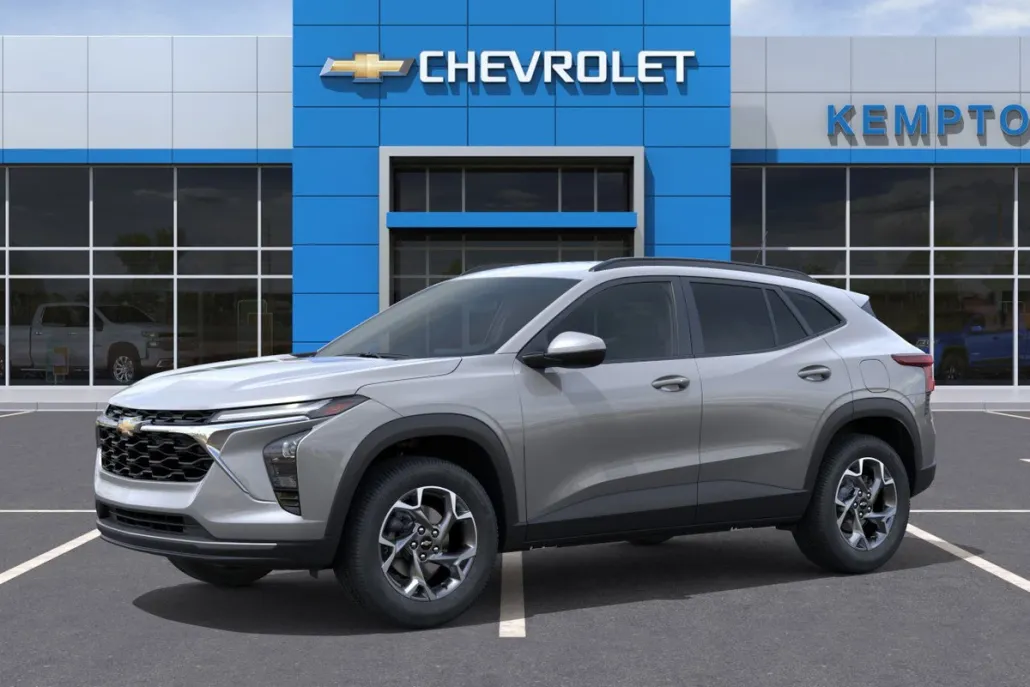 2026 Chevrolet Trax LT photo 1