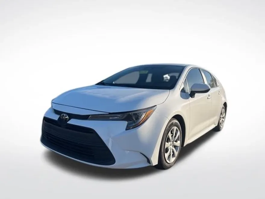 2023 Toyota Corolla LE photo 1