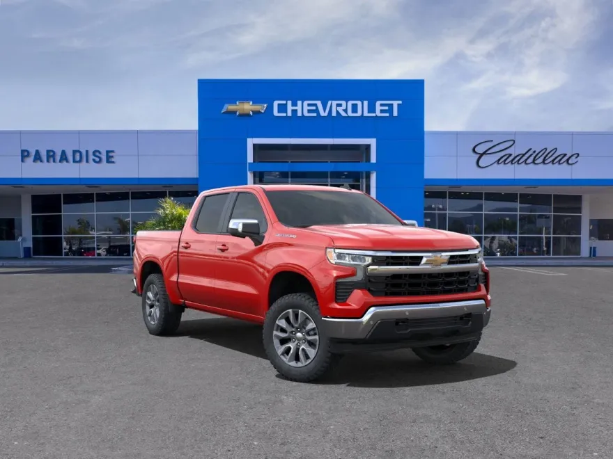 2025 Chevrolet Silverado LT photo 1