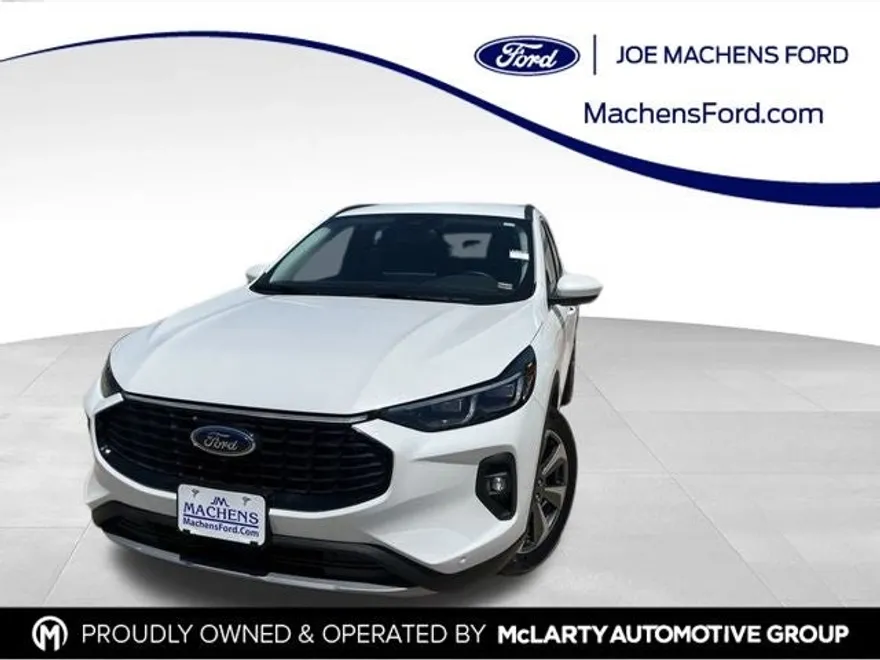 2024 Ford Escape Hybrid Platinum photo 1