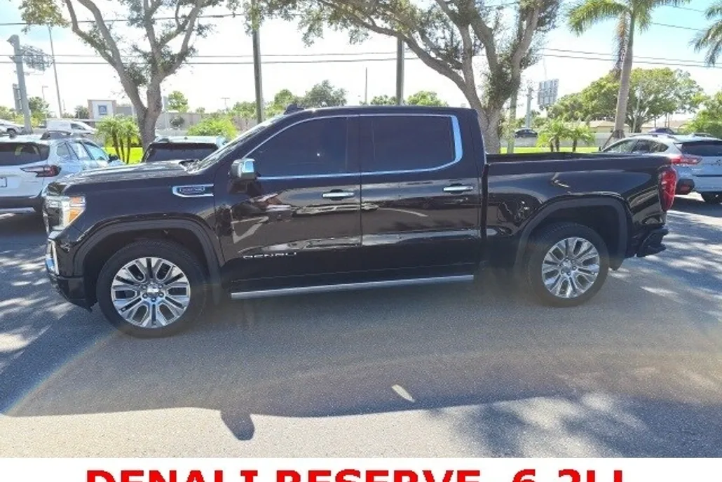2022 Gmc Sierra 1500 Limited Denali photo 1