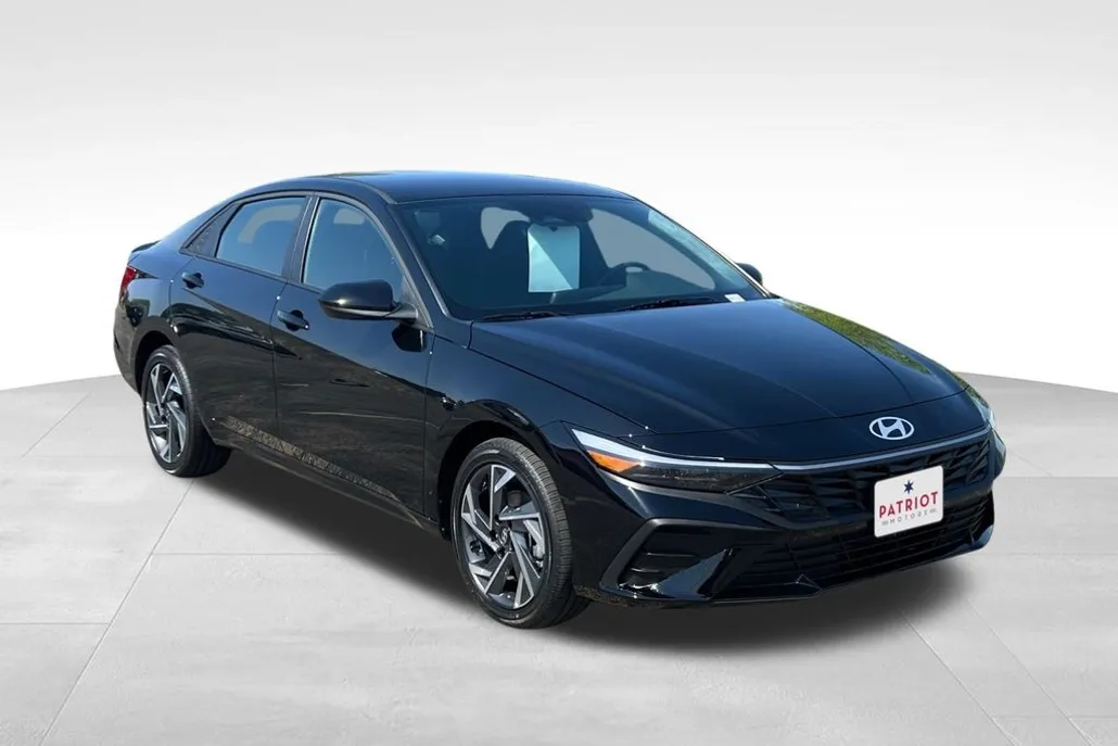 2025 Hyundai Elantra Hybrid SEL Sport photo 1