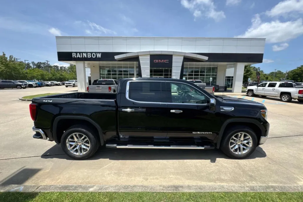 2021 Gmc Sierra 1500 SLT photo 1