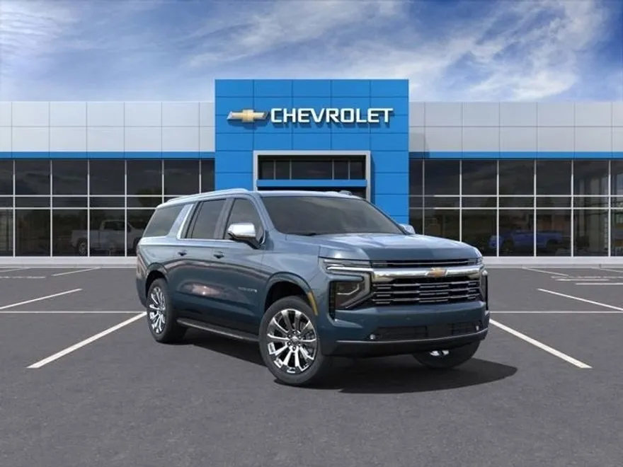 2025 Chevrolet Suburban Premier photo 1