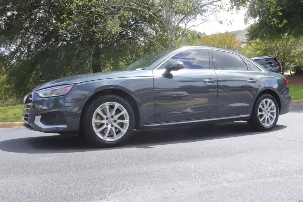 2020 Audi A4 Premium photo 1