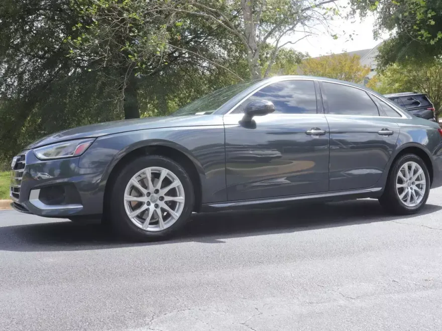 2020 Audi A4 Premium photo 1