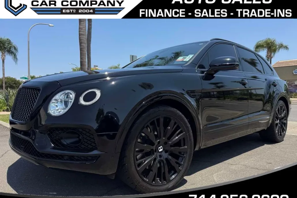 2017 Bentley Bentayga photo 1