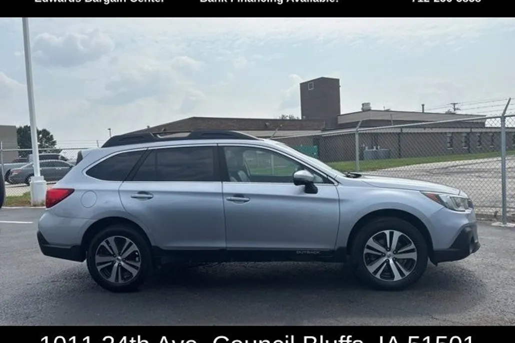 2019 Subaru Outback 2.5i photo 1