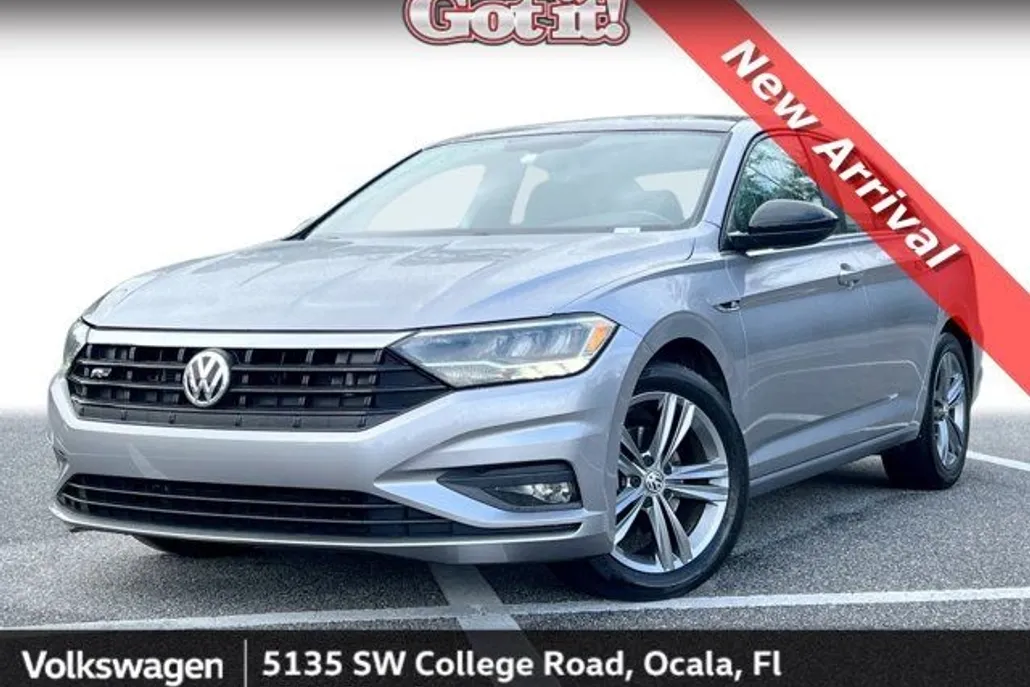 2020 Volkswagen Jetta R-Line photo 1