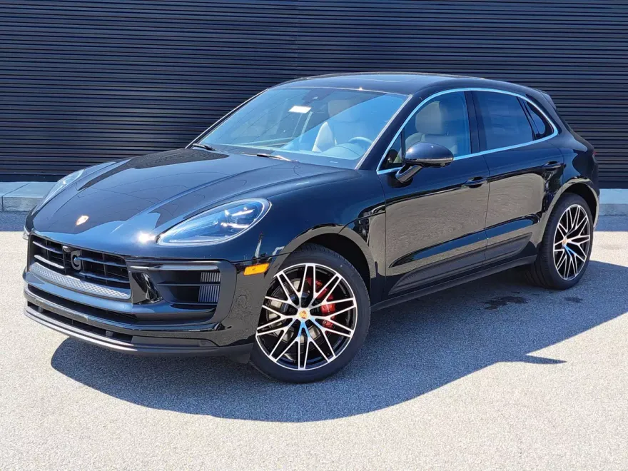 2025 Porsche Macan S photo 1
