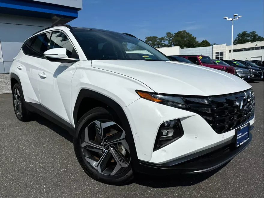 2023 Hyundai Tucson Limited photo 1