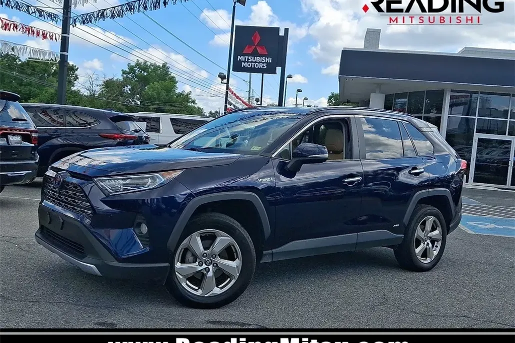 2021 Toyota RAV4 Hybrid Limited photo 1