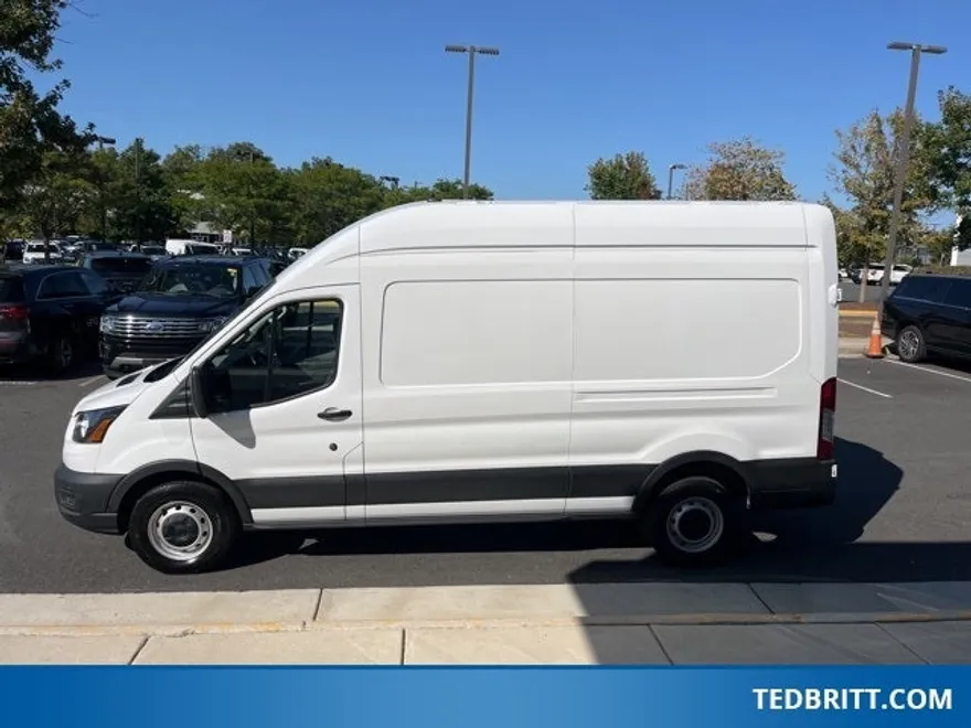 2023 Ford Transit photo 1